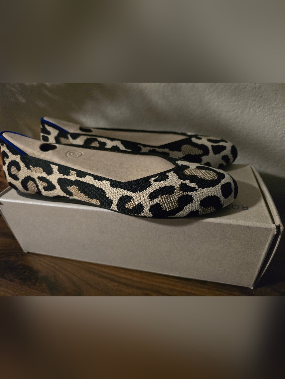 Rothy’s Desert Cat Round Toe Flats - Size 11 - New in Box Rare Print